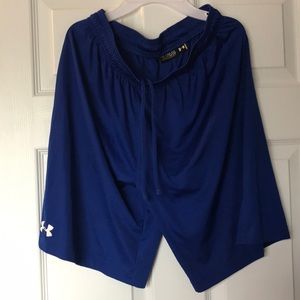 Boys Under armour YXL blue shorts.